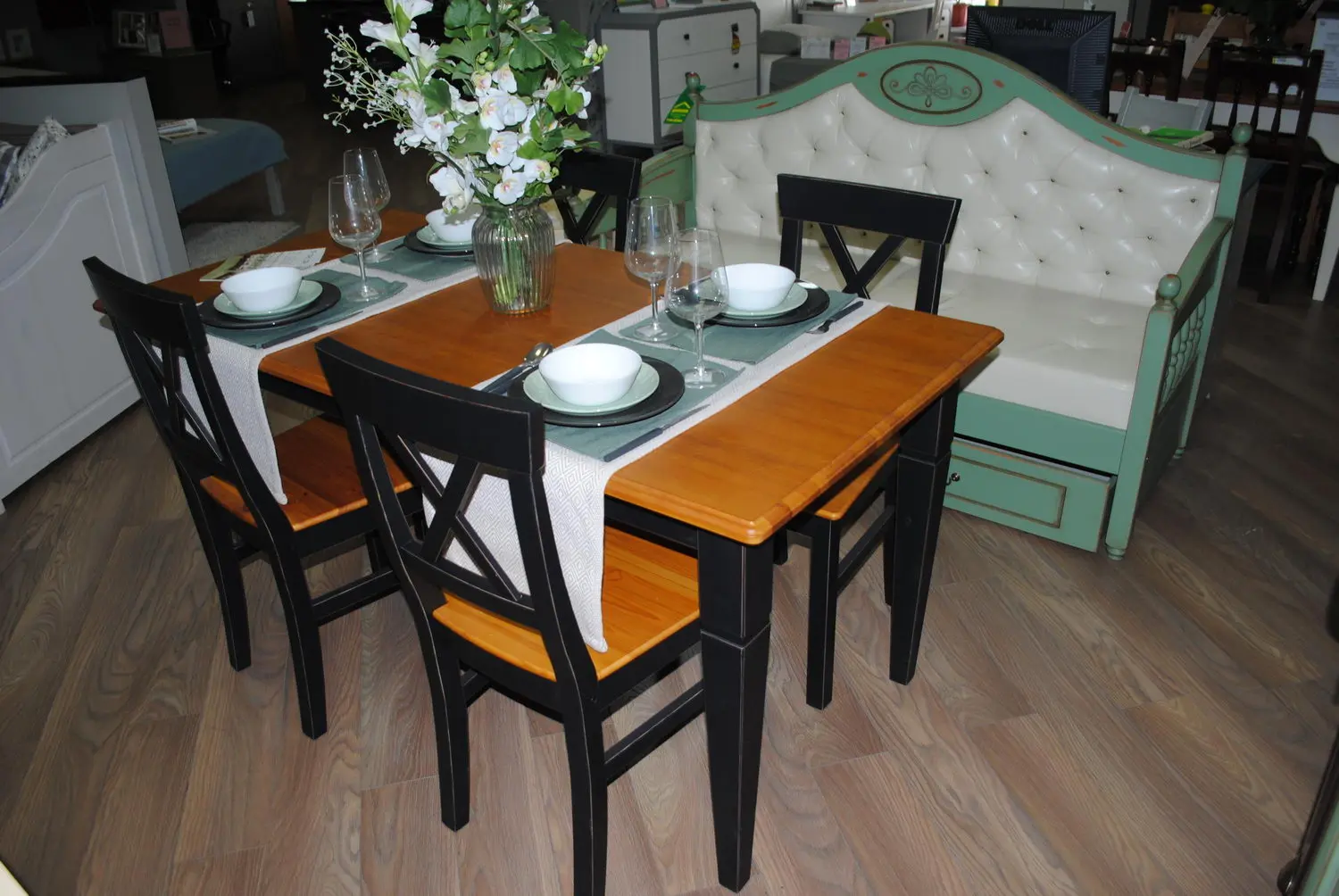 Стол обеденный массив сосны Бьерт 1-61 1600х800х750 сосна