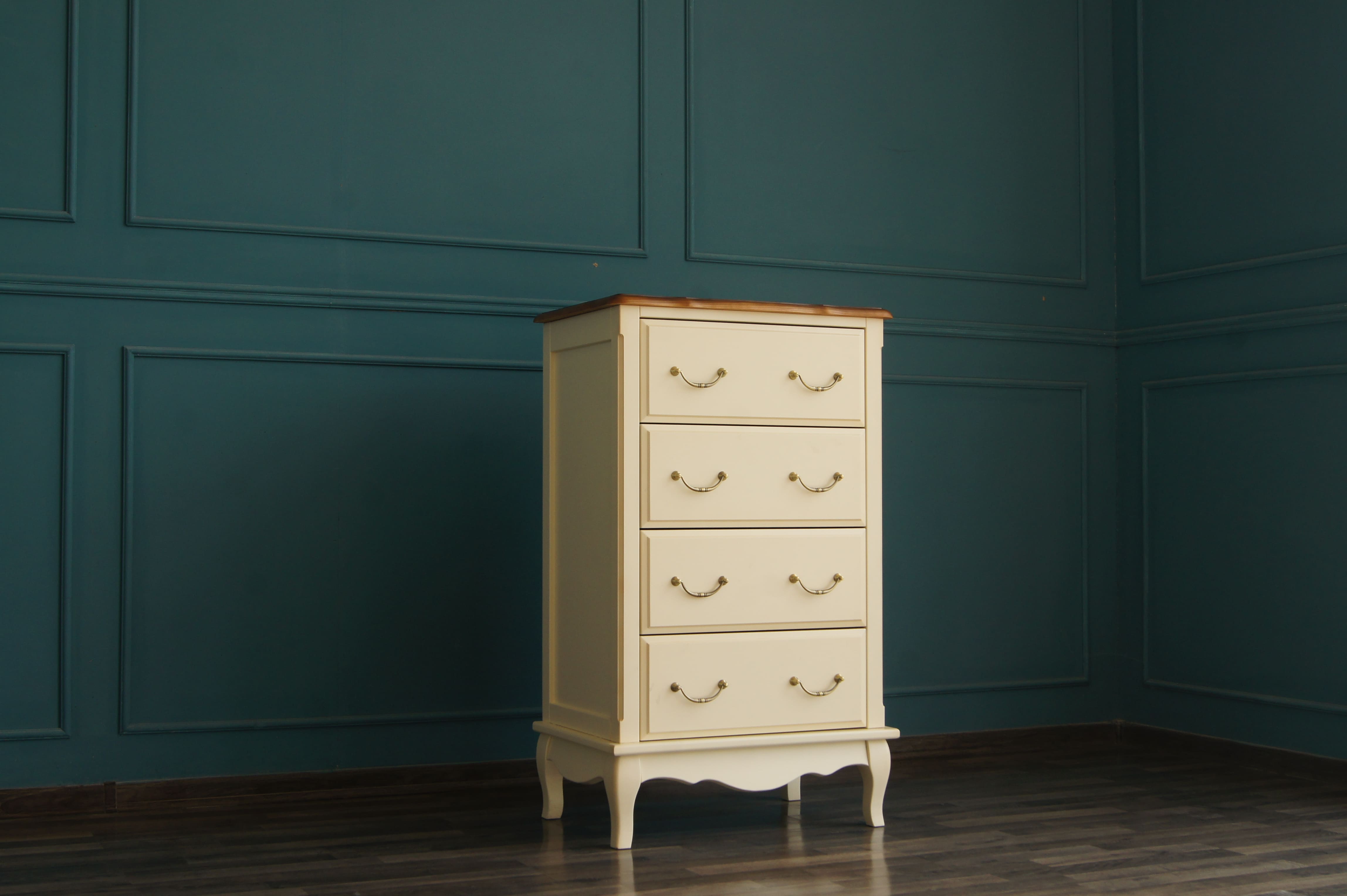 Комод Leontina четыре ящика арт ST9340