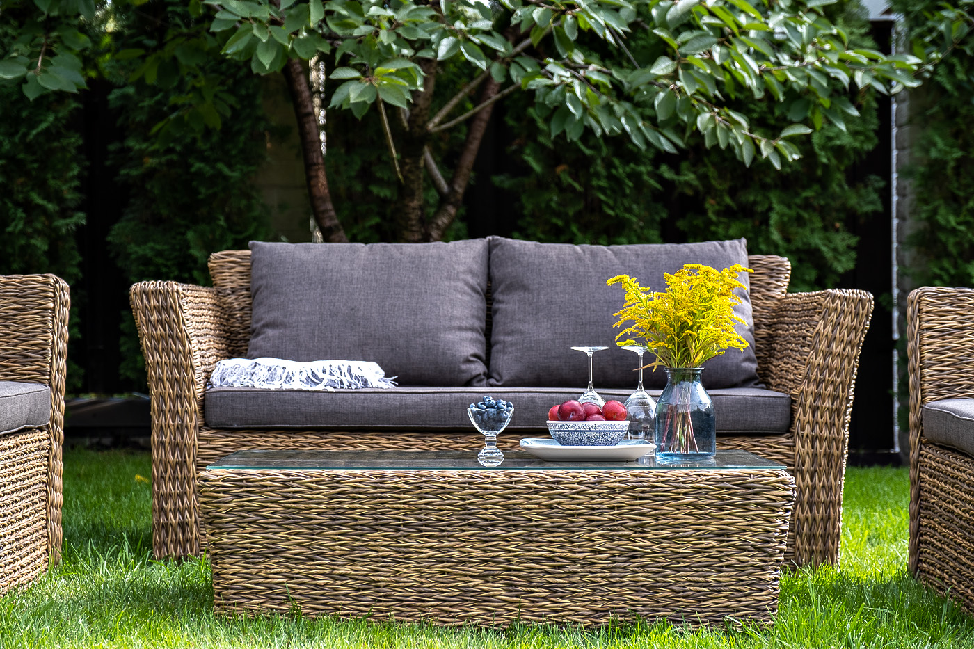 "Капуто" журнальный столик из искусственного ротанга (гиацинт), цвет соломенный