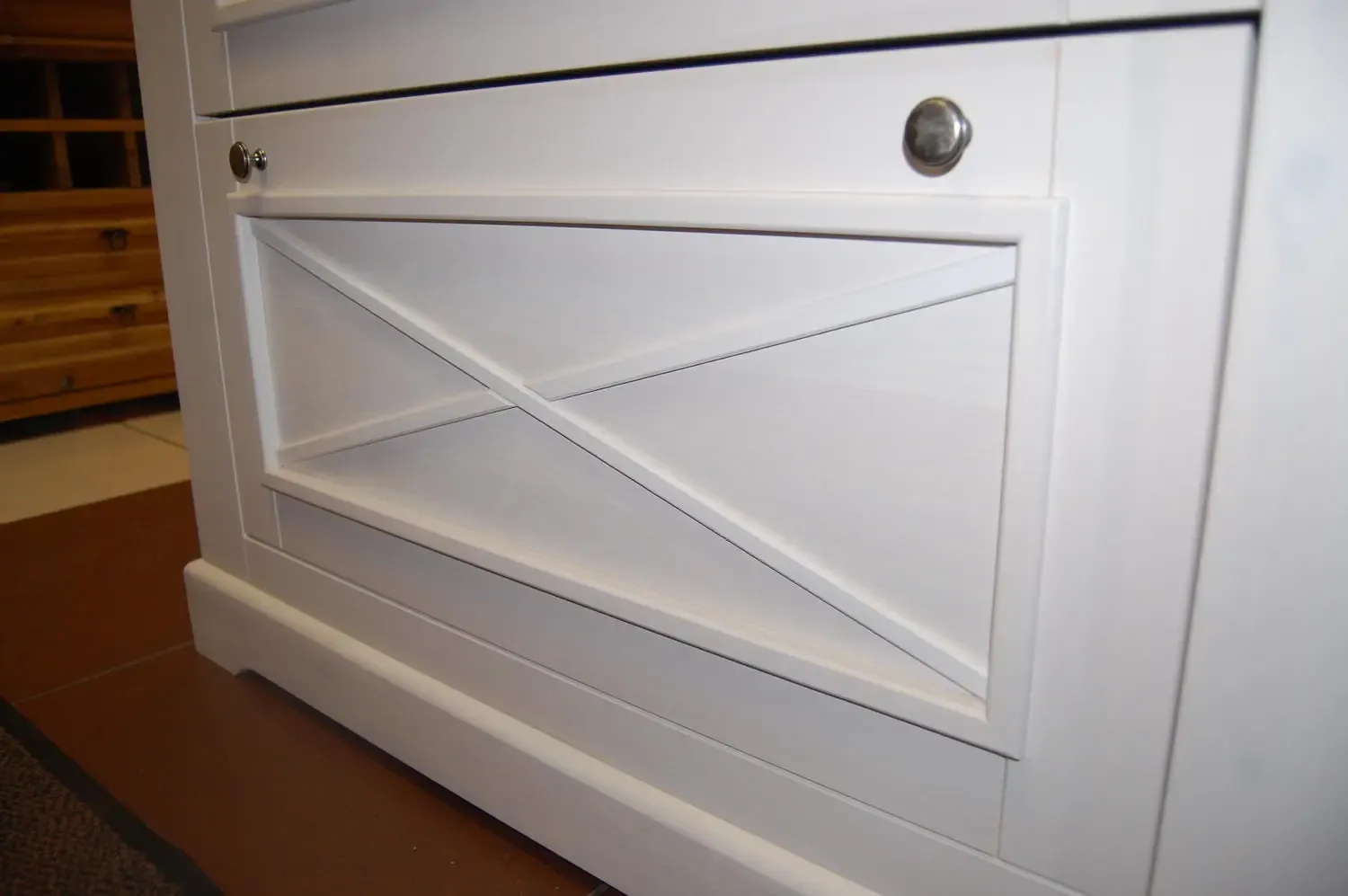 Тумба белая Форест для обуви (выставочный образец)