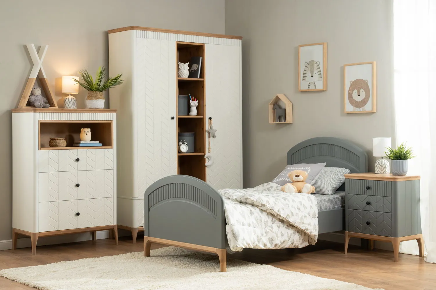 Кровать односпальная массив сосны Грета №4 900х2000